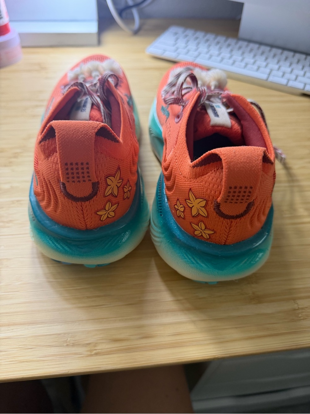 Run Disney Moana Shoes Brand New women’s 7 - Picture 2 of 4